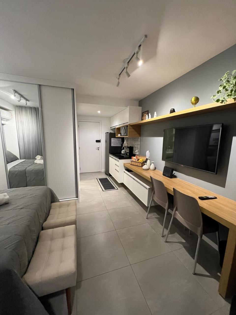 Apezinho Moema Apartamento *